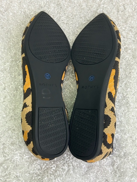 Rothy’s - Picture 8 of 9